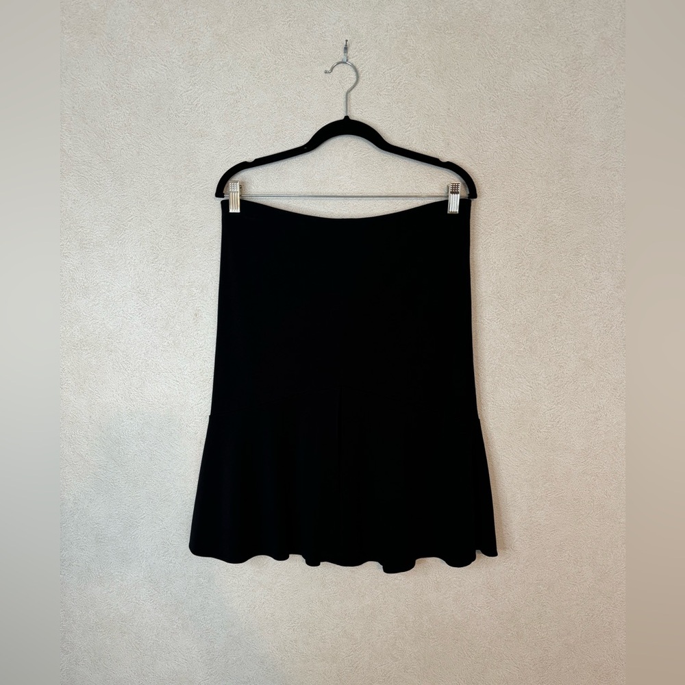 Express Ruffle Skirt Size Medium